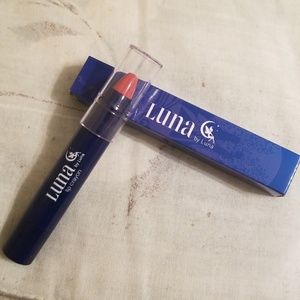 ✨HOST PICK✨Luna by Luna Lip Crayon in Elara